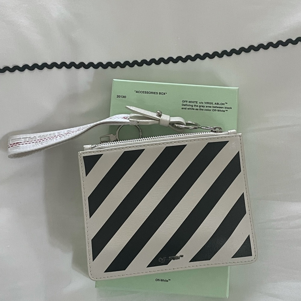 Off-White Mini Bag - image 1